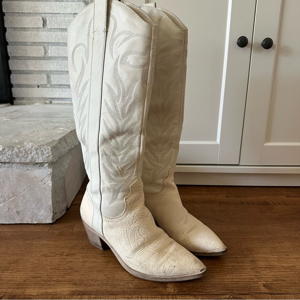 Dolce Vita Solei Cowboy Boots